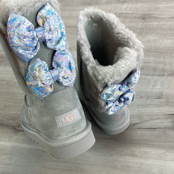 🍁 UGG 🍁 BAILEY BOW ABSTRACT SPLATTER BOOTS - Picture 7 of 14